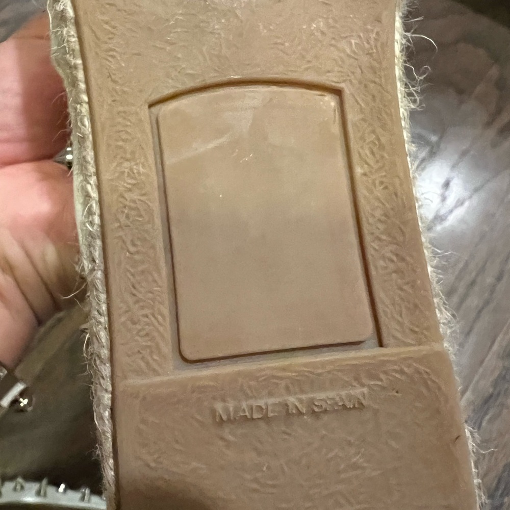 Spike flats - Picture 2 of 5